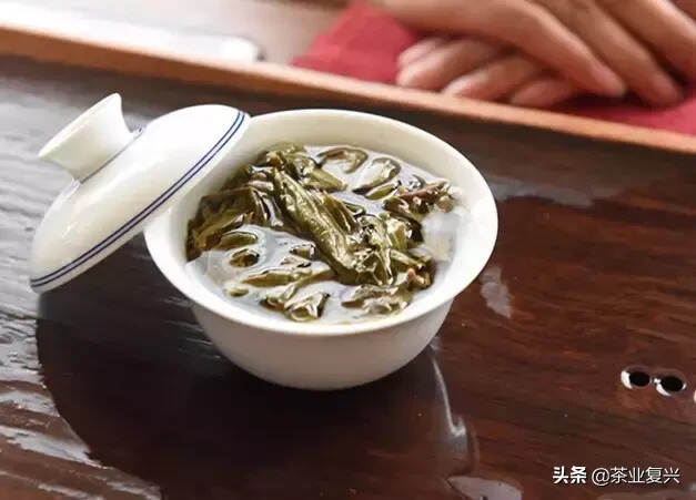 如何体面而不失优雅的表达一款茶很难喝