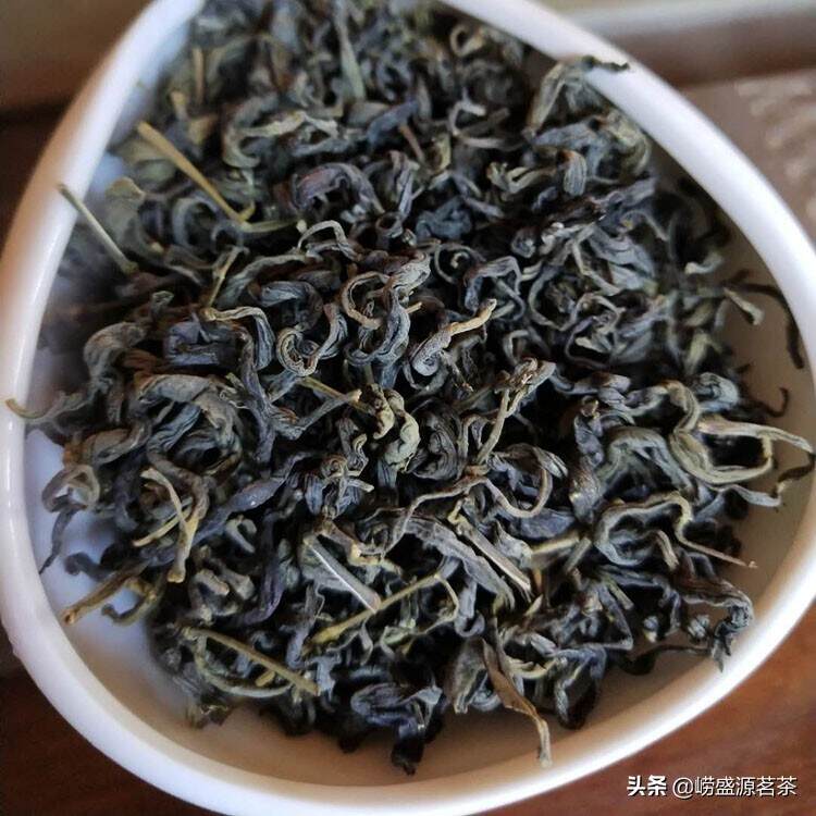 秋末的崂山绿茶 豌豆香味浓郁更耐泡