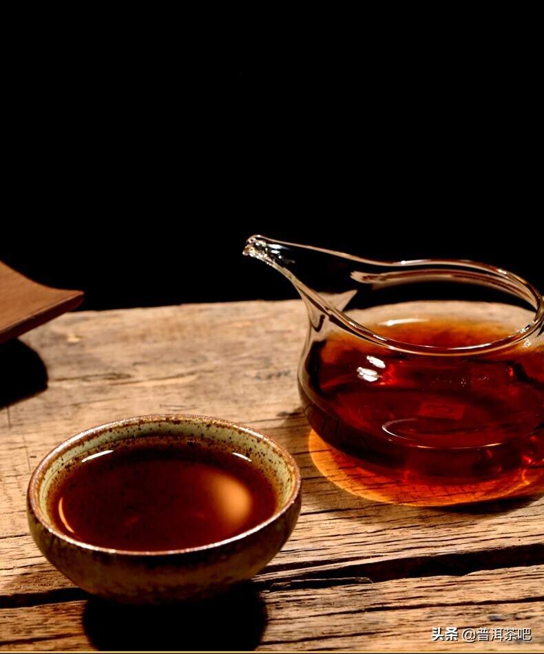 普洱茶的生茶和熟茶的口感描述