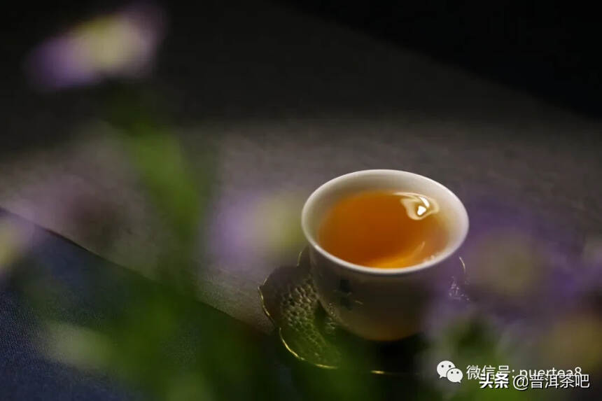 「答疑解惑」红茶的汤色越红，茶品质越好？