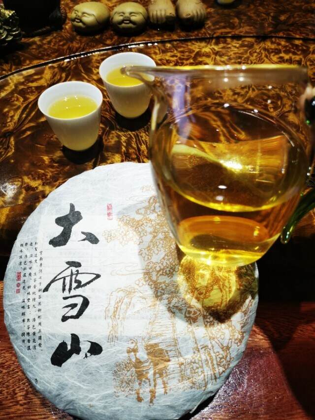 喜欢安静慢下来的时光，泡一盏茶，让幽幽的茶香，溢满心湖