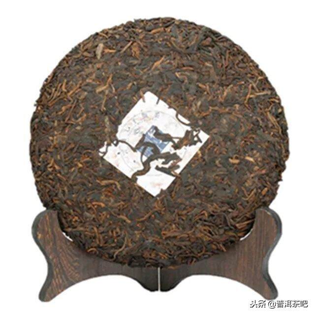 杨行吉：从临沧茶业的开拓者到普洱熟茶的发酵大师