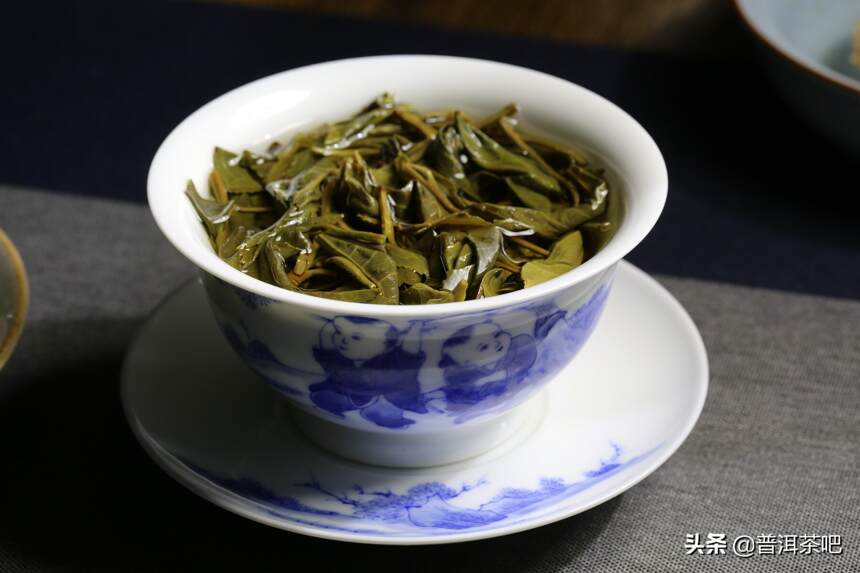 对于普洱茶客来说，易武茶终究是绕不过去的坎