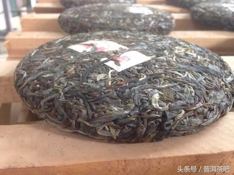 普洱紧压茶压制要求松紧适度，那多紧合适呢？