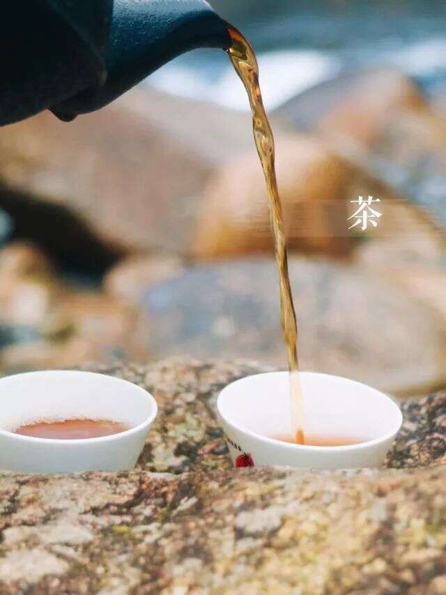 买茶防坑指南：如何挑选好的岩茶？