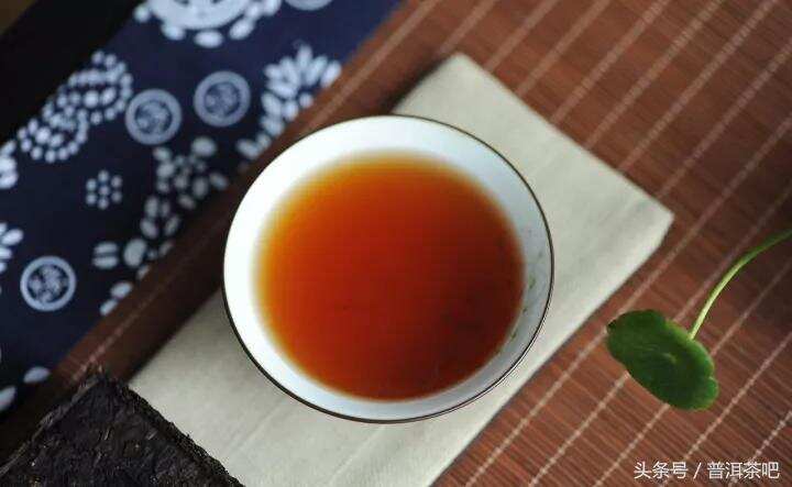 普洱茶熟茶初级阶段的口感特点