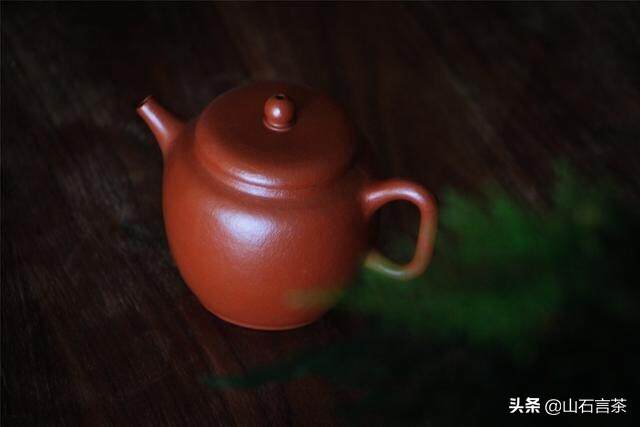 茶事 ￨ 不同壶型、泥料的紫砂壶分别适合泡什么茶？