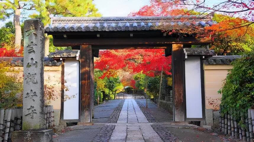 大平静，枯山水