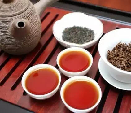 夏天喝茶有讲究，茶不能乱喝！