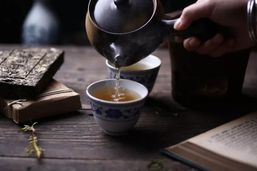 一茶一世界，一叶一追寻