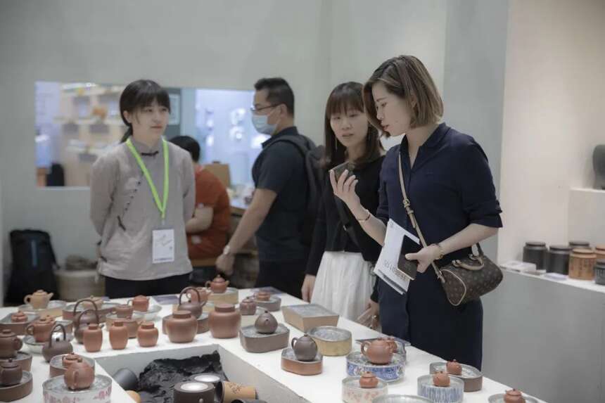 茶博会丨跟着莲英逛茶博会，交流茶文化，探知新发展