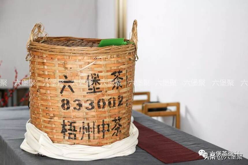 「派茶」中茶复古大箩833002六堡黑茶开箩，限量茶样等你来抢！