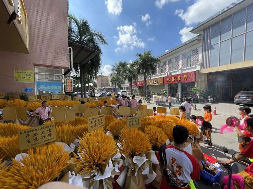 “百城千店，全国布局”