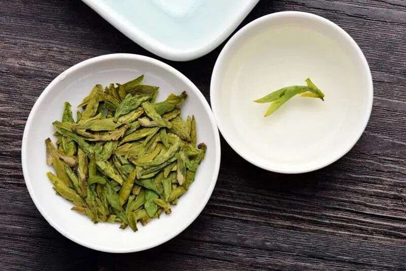 茶杯里的中国 | 浙江，龙井新茶龙井泉