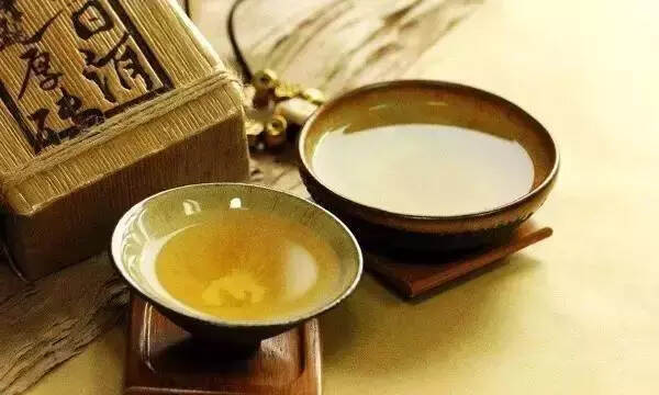 关于普洱茶，知道10种就是大神了（建议收藏！）