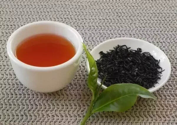 茶要热才好喝吗？看看喝热茶的危害