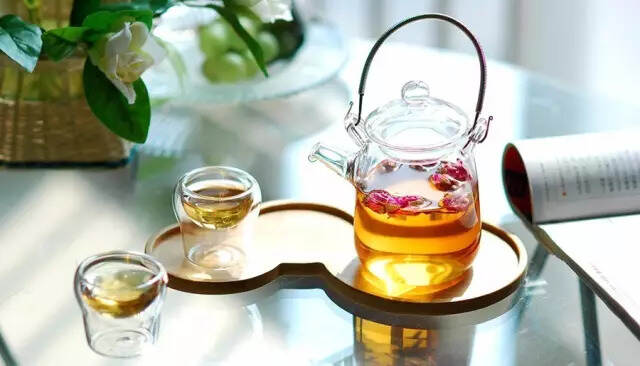 玻璃茶具的优点缺点选购保养清洗，一文说透