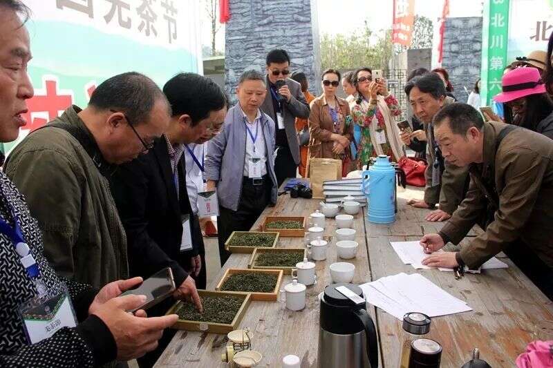 北川第七届中国羌茶节即将开幕，川茶名镇擂鼓镇等您寻山问茶