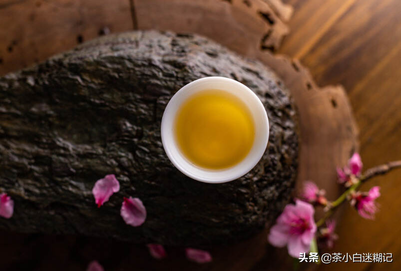 茶席见人品，从喝茶能看一个人是否值得深交