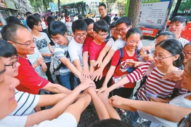 盛夏晴光，考完试就来厚茶