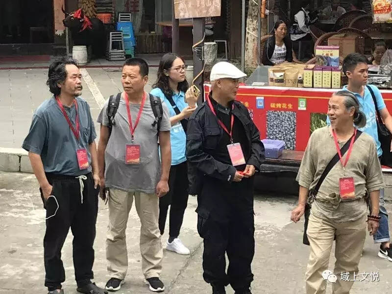 羌山雨润 艺路桃坪