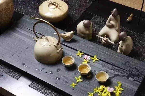 你是我的一杯茶，或浓或淡皆甚喜