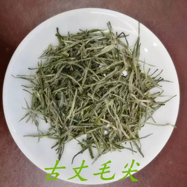 茶，一片绝美漂浮的叶子