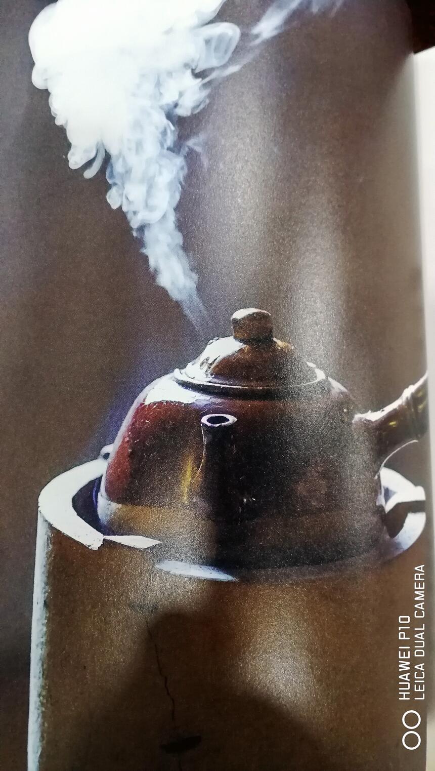 围炉喝茶，赏器看花