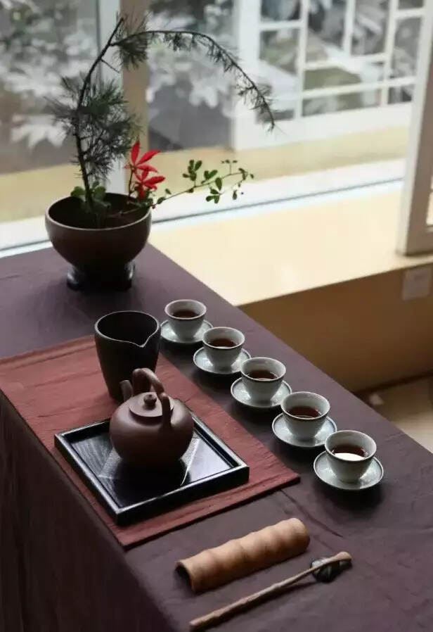 品一杯茶，不急不缓