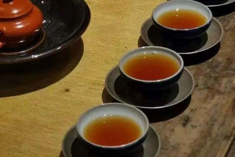 岩茶好不好，冲泡方法很重要，教你正确冲泡一杯岩茶