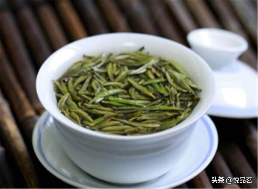 白毫银针一泡放多少克茶呢？冲泡白毫银针每次放茶的量是多少？