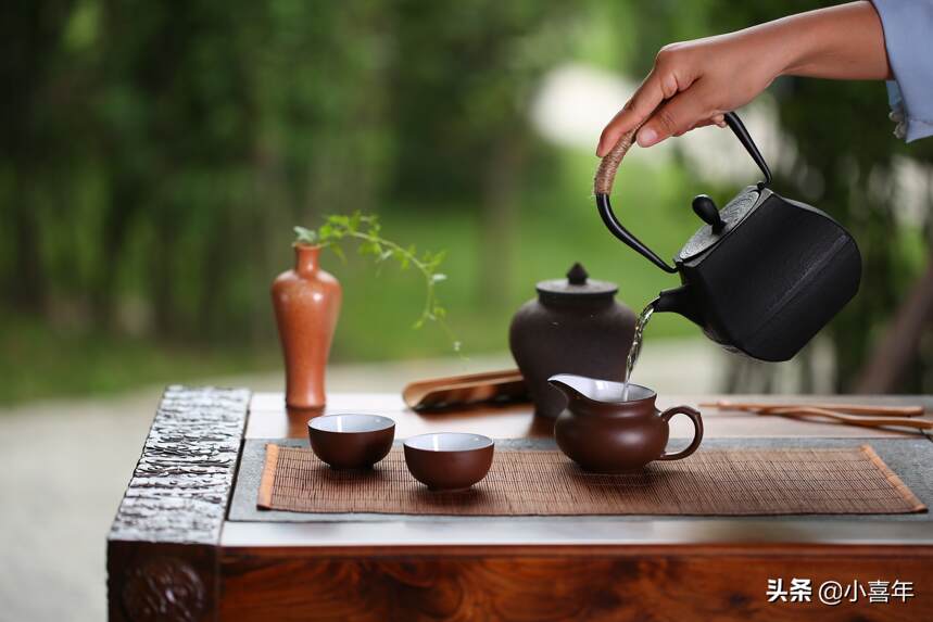 成都茶馆，岭南早茶...盘点各地饮茶风俗，你的城市是哪种呢？