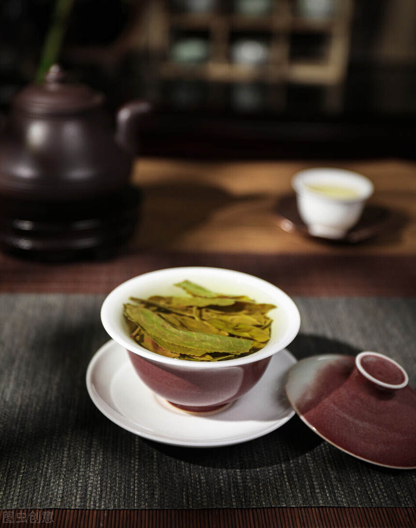 春茶，什么汤色最正？掌握这几点，轻松辨别茶叶品质