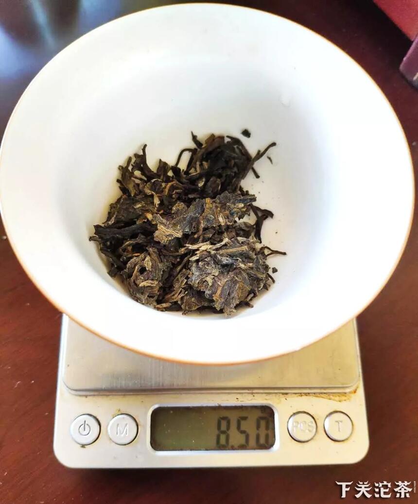 「老茶笔记」教你喝懂一款茶——1959金苍洱沱茶