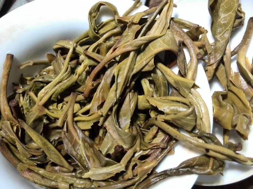 【清格茶话】一文读懂武夷岩茶的毛茶到底怎样