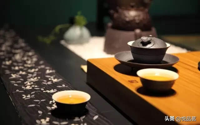 爱茶之人，将喝茶感悟融入生活，这才是人生的修行