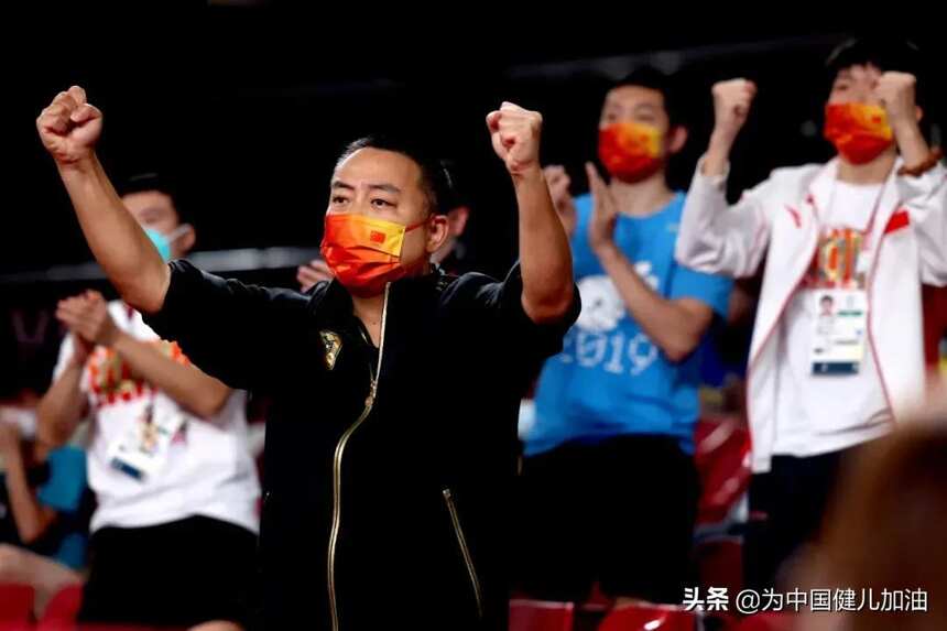 震撼！2021年国乒五大瞬间：龙队铸就新传奇，海产姐妹花统治赛场