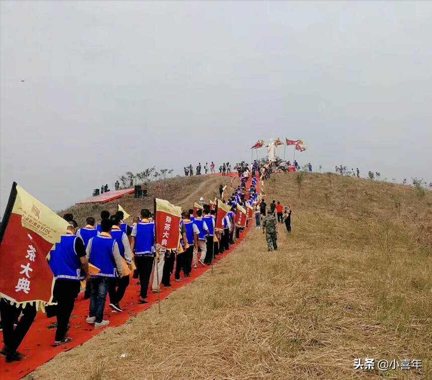 刘备三顾茅庐请出山的诸葛亮，却到云南种了茶？