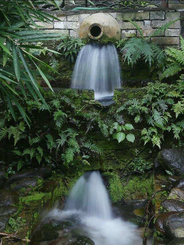 春雨润无声，流水自然长