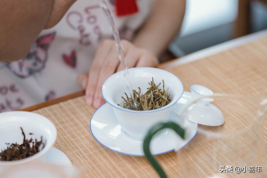 喝个茶还要被瞧不起？你遇到过茶圈的“鄙视链”吗？