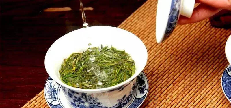 夏天喝什么茶排寒湿？（深度好文）