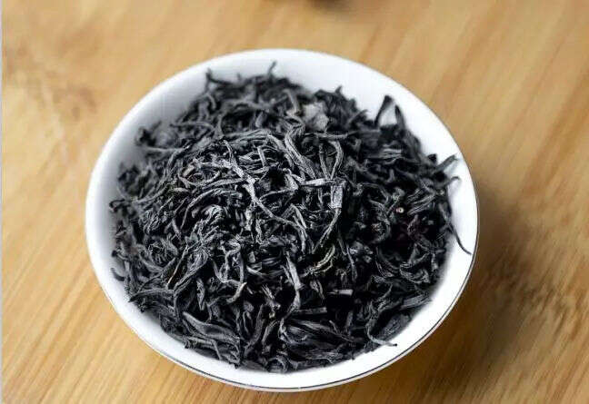 终于明白为啥红茶叫black tea了，原来有这么大的秘密！