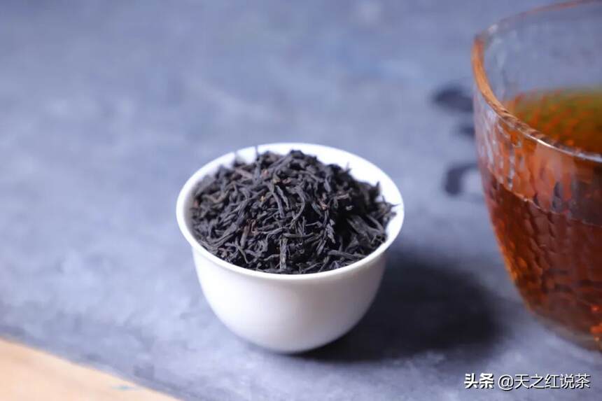 一杯茶，敬自己