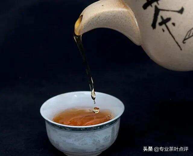 岩茶｜陈茶为何贵如金？