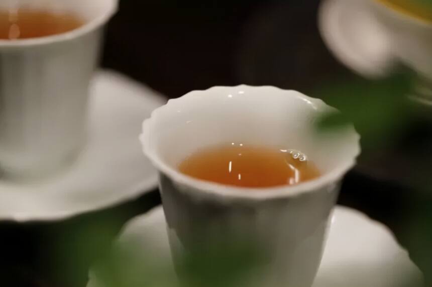 茶文赏析 | 空杯以对，人生这盏茶均是美好