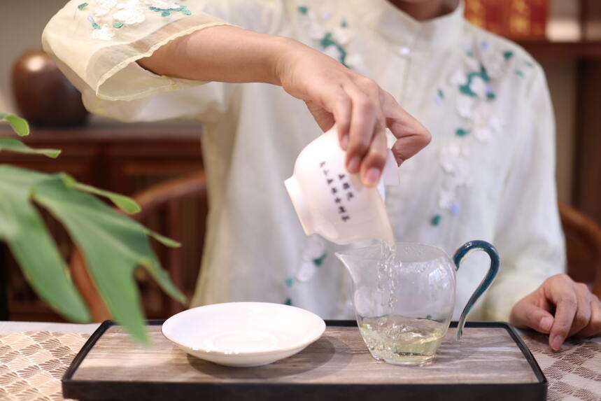 易武茶区的纯净野韵山头——蟒蛇箐