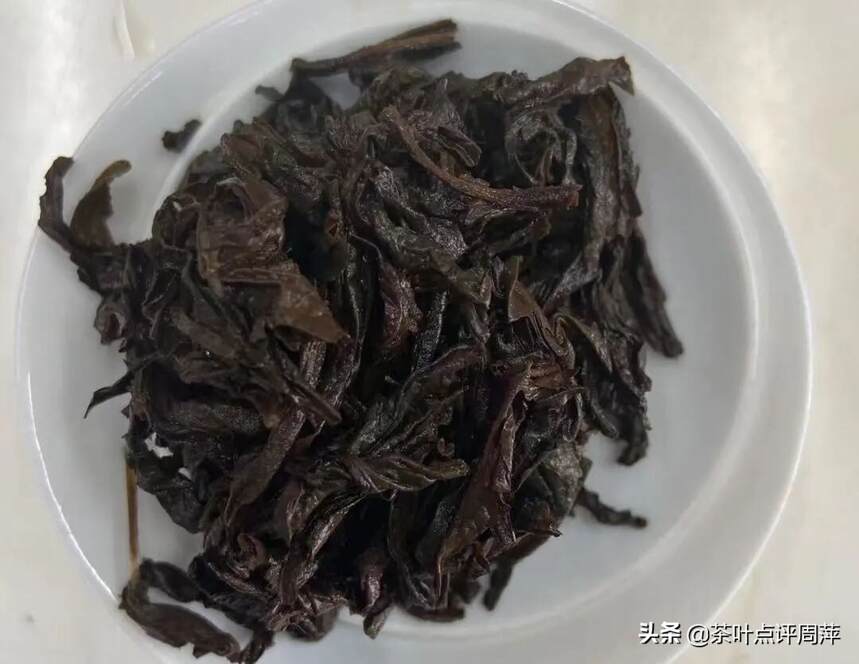 茶评：肉桂和水仙常见的缺陷都在这里了