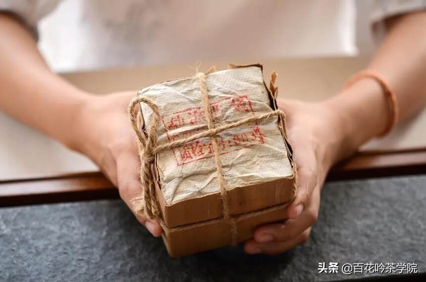 茶知识丨吸烟人必须喝茶的5大理由