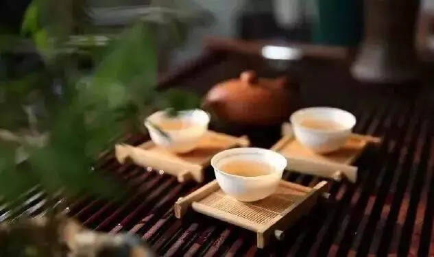 级茶、印级茶、七子饼茶、中生代茶、新茶，带你分清弄懂