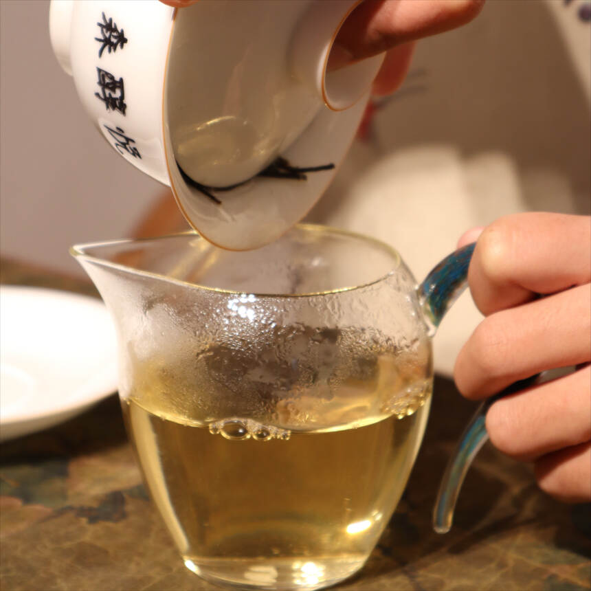 普洱茶是散茶好还是饼茶好，如何选择？